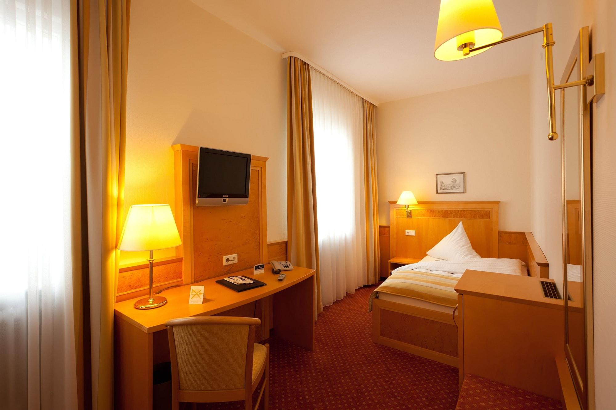 Partner Hollaender Hof Hotel 3*