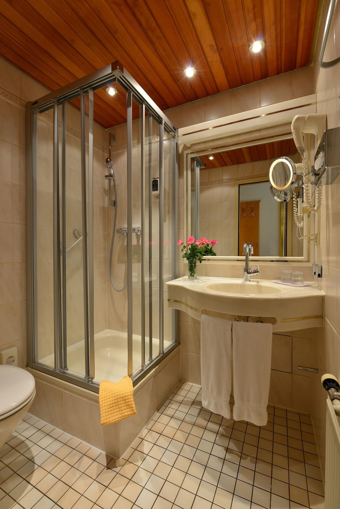 Partner Hollaender Hof Hotel 3*